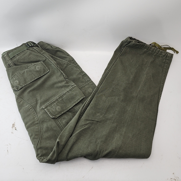 Men's Dark Green Cargo Pants - Picture 5 of 5